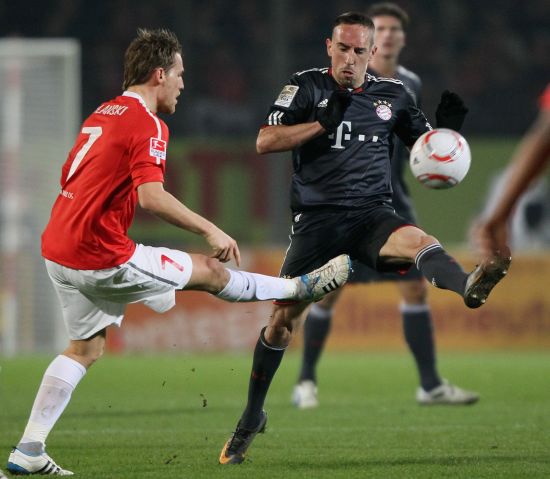 认为他在网 认为他在网