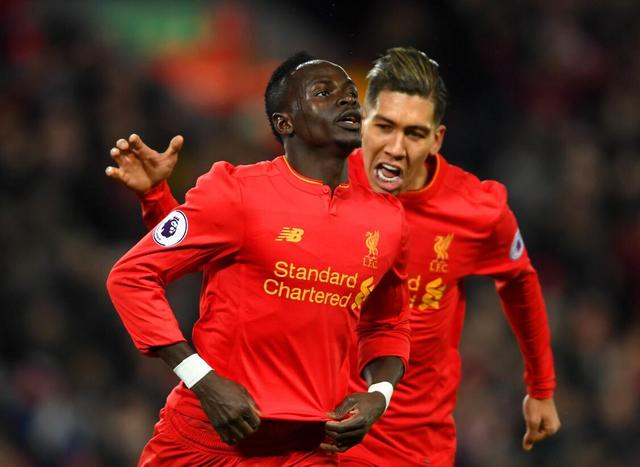 露了巴黎圣 露了巴黎圣